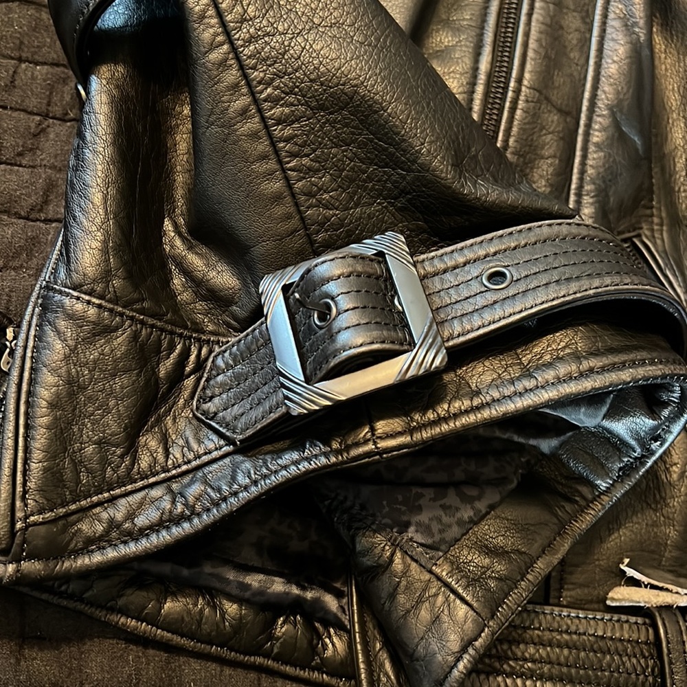 Women’s Harley Davidson Leather Riding jacket - Picture 5 of 7